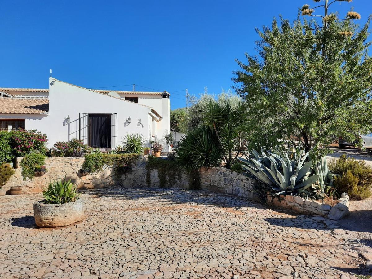 Hacienda La Buena Vida B&B En Appartementen Casita La Bruja Algarinejo 외부 사진